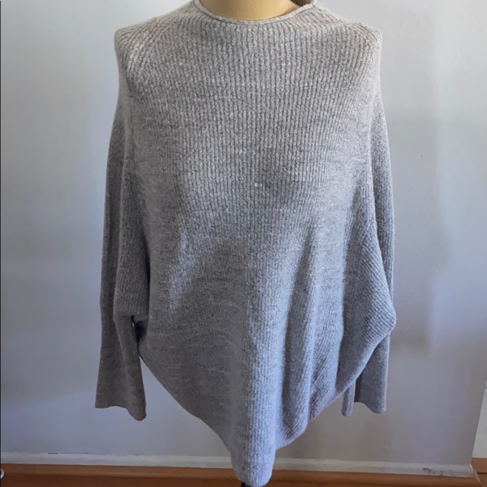 Studio By JPR Dolman Sleeve Sweater